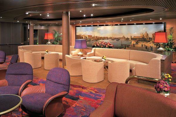 ExplorersLounge-11
