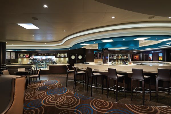 ncl_Gtwy_Atrium_Cafe