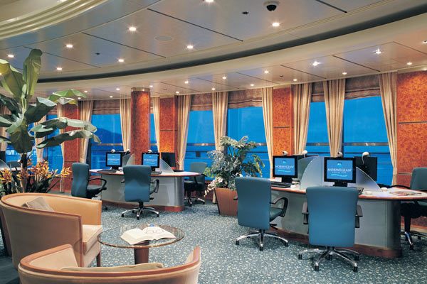 ncl_Sun_Public_Intrnt_Cafe