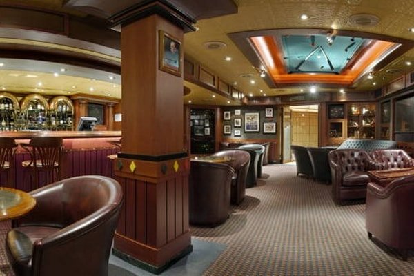 Churchill_Lounge