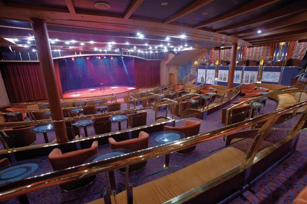 Silversa_ShowLounge